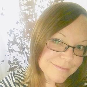 Meet your Posher, Sarra